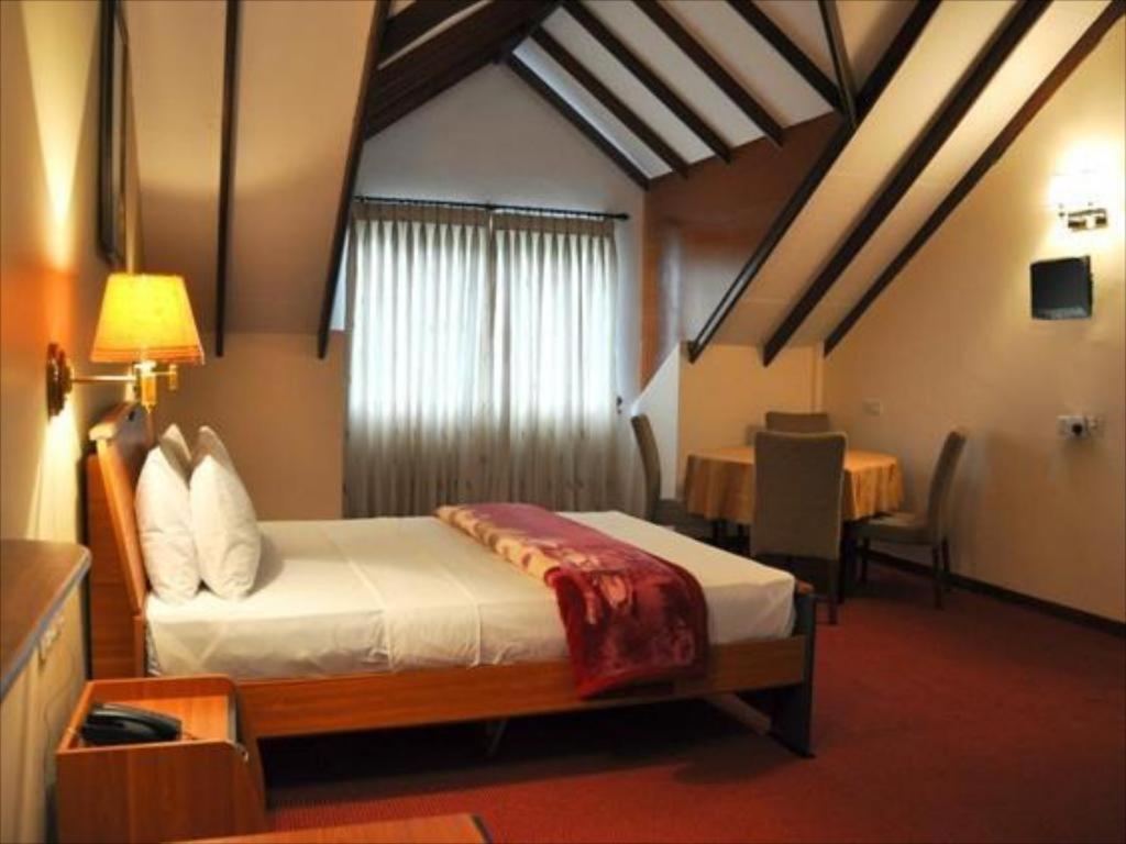 Stamford Star Hotel Нувара-Элия Экстерьер фото