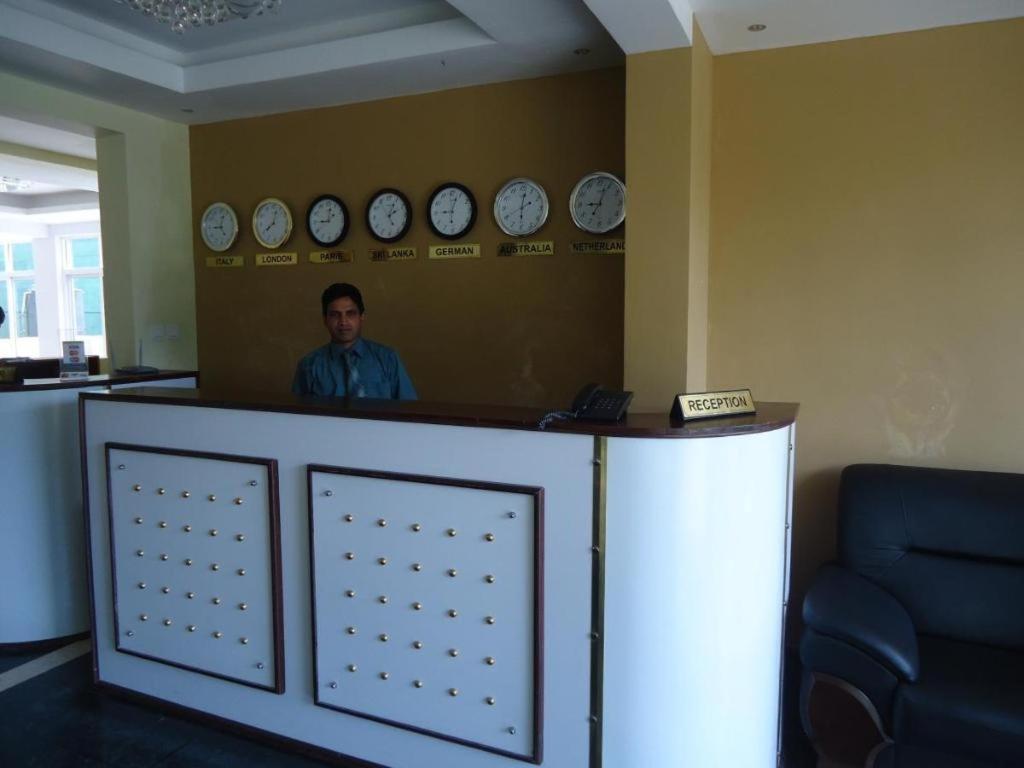 Stamford Star Hotel Нувара-Элия Экстерьер фото