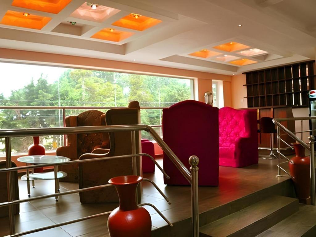 Stamford Star Hotel Нувара-Элия Экстерьер фото